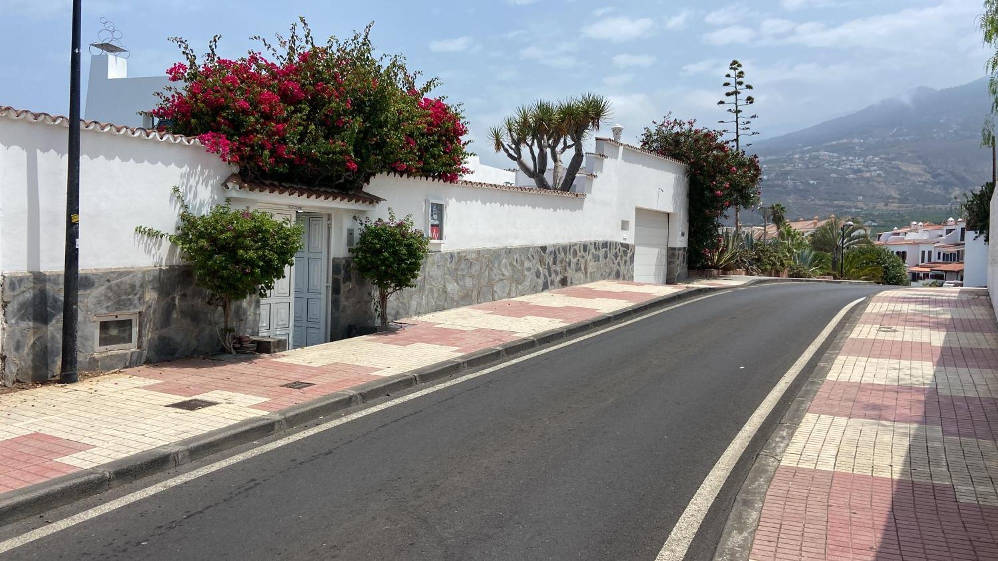 Villa Oasis La Paz - Pelinor Studio - Adults Only Пуэрто-де-ла-Крус Экстерьер фото